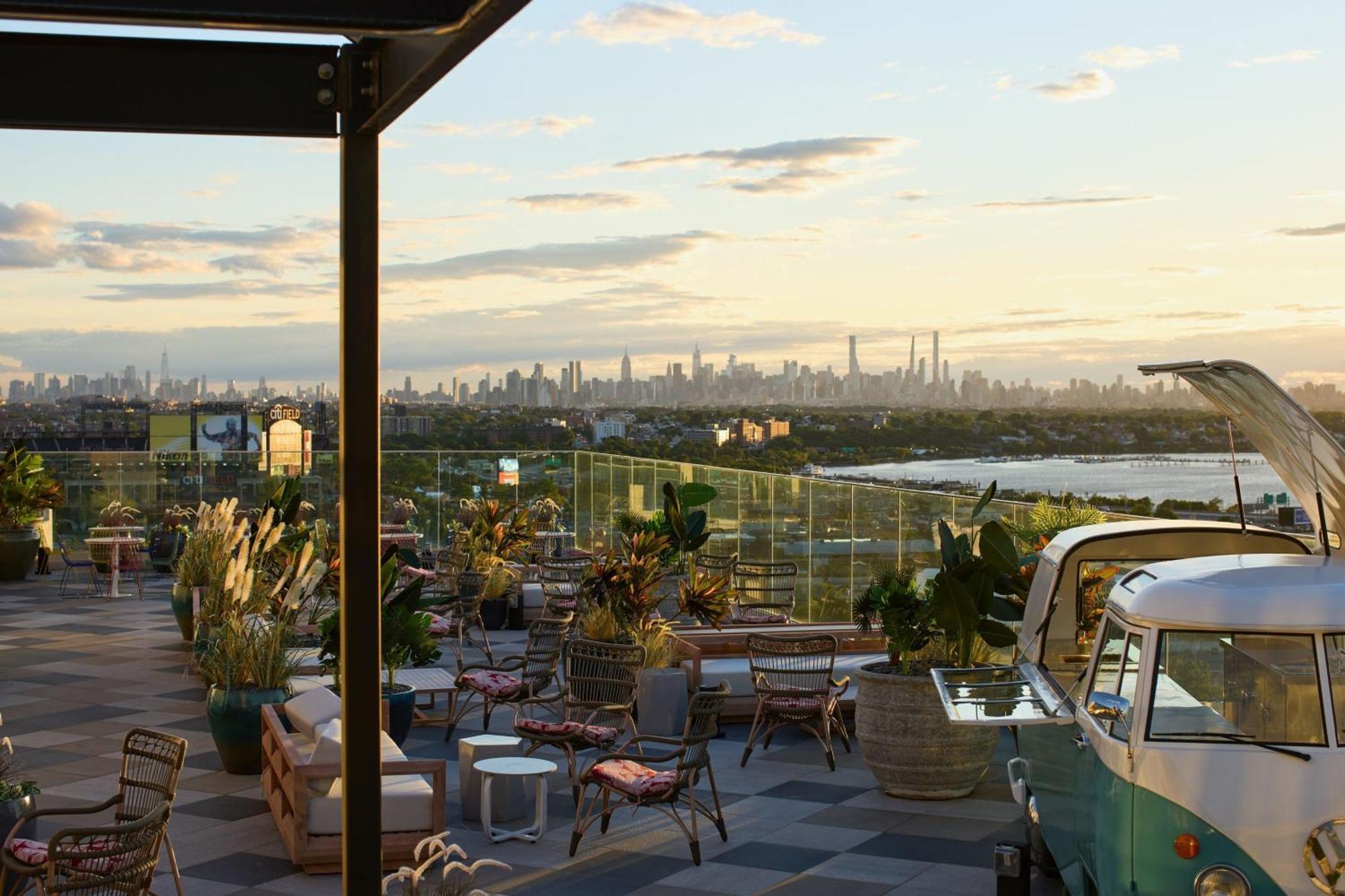 Renaissance New York Flushing Hotel At Tangram Kültér fotó